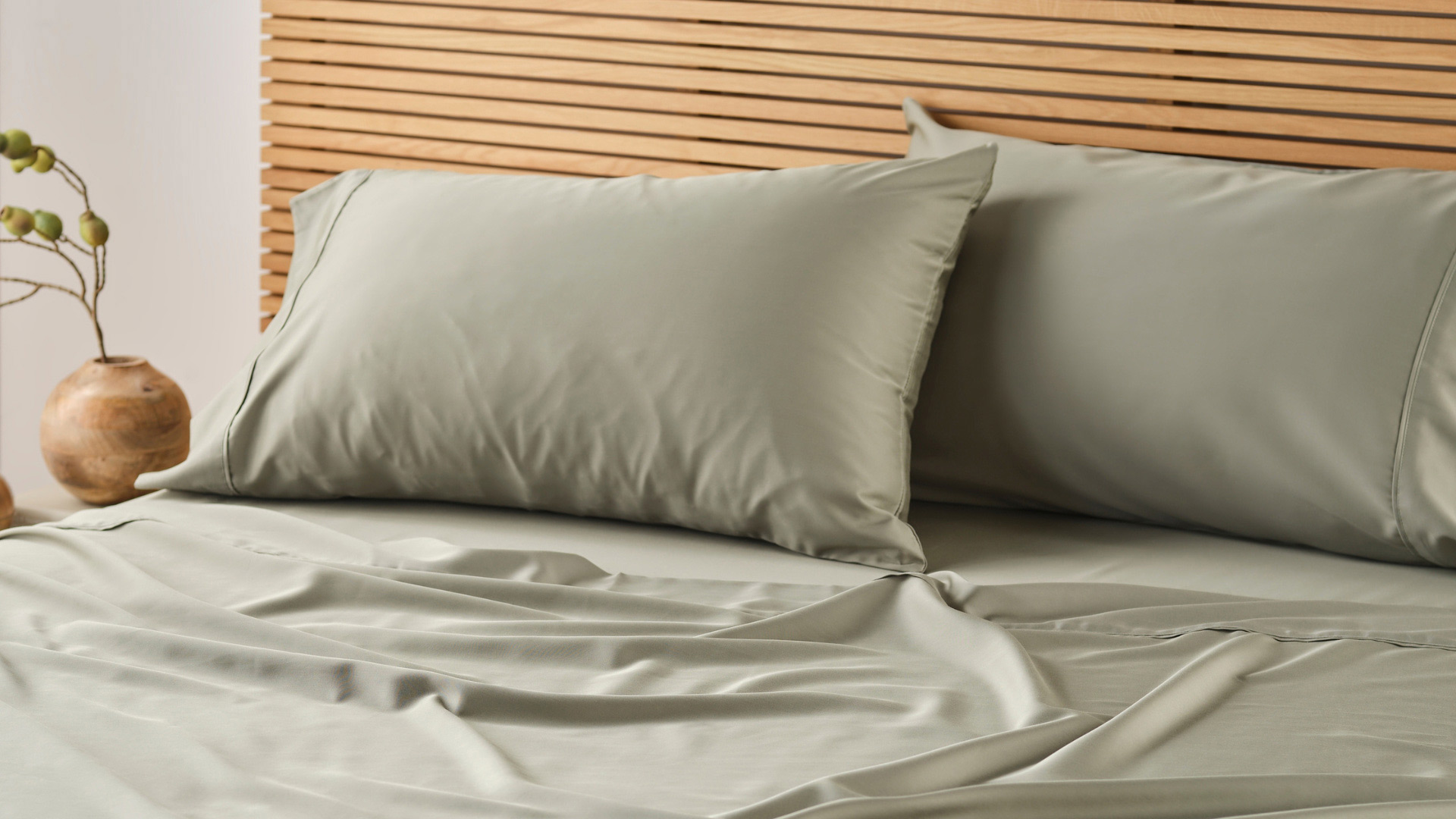 KOO Olive Bed Sheet Sets